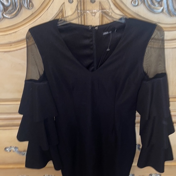 Dress - Picture 3 of 4